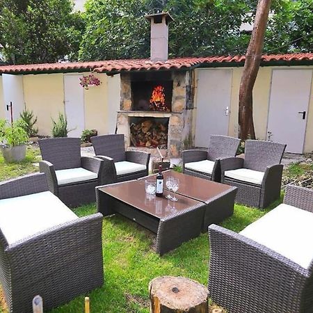Split Central Retreat Bagian luar foto